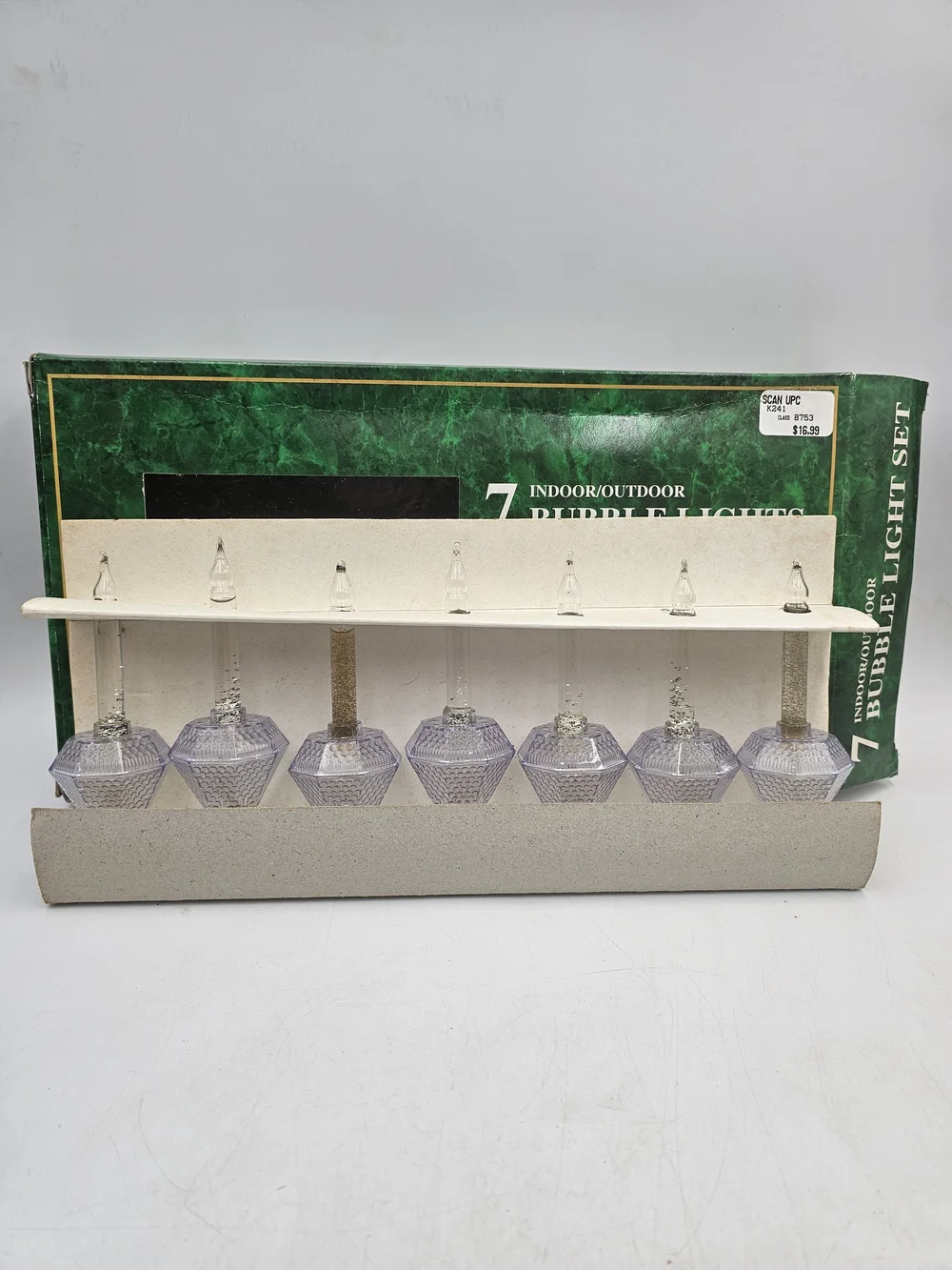 7-Light Indoor/Outdoor Bubble String Lights - Clear and Gold